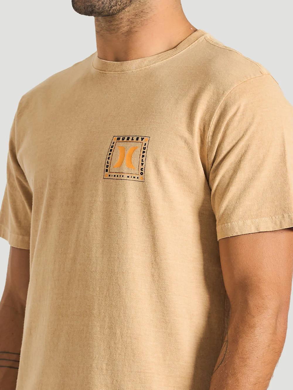 Camiseta Especial Hurley Surf Club Bege - Image 3