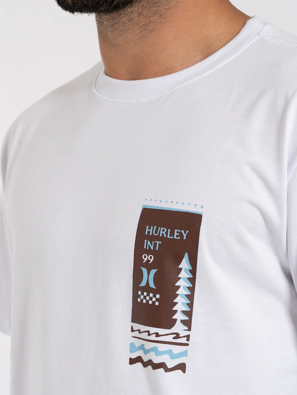 Camiseta Manga Curta Hurley Selo Branca - Image 3